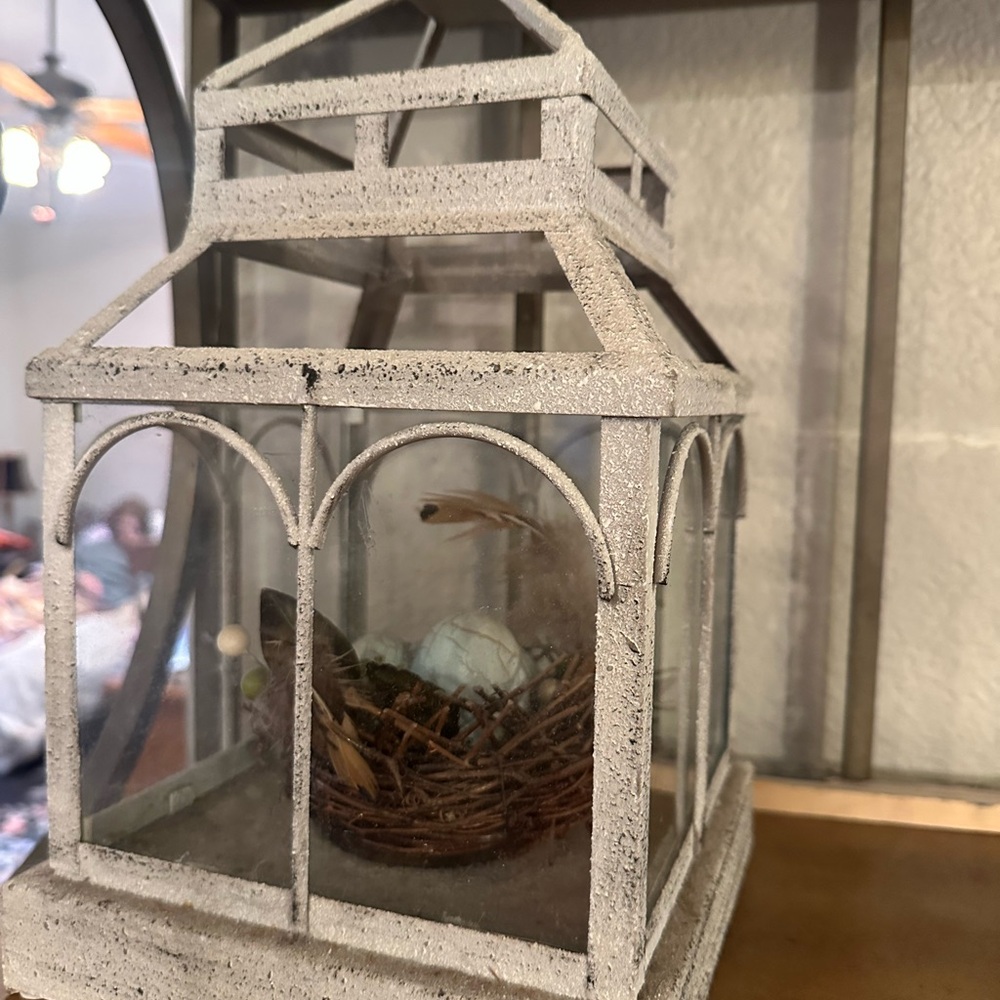 PartyLite Cream Candle Lantern with Nest Accent - Picture 4 of 6